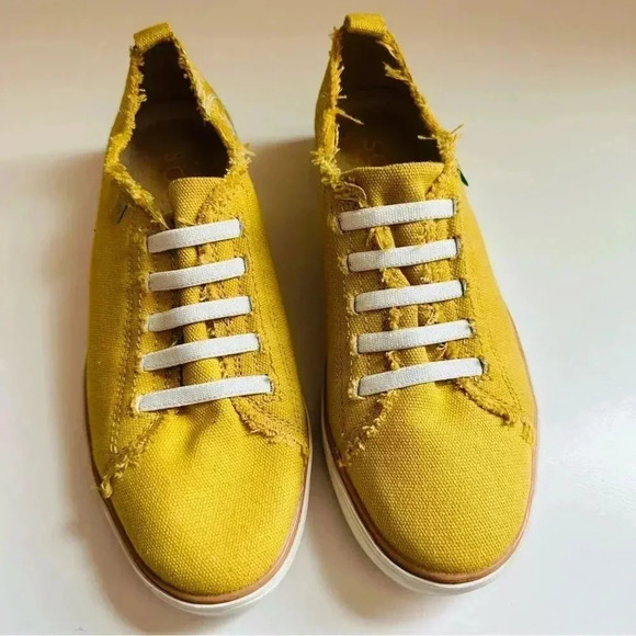 NWOT SOUL Naturalizer Kemper Stretch Slip On Sneakers - Picture 4 of 9